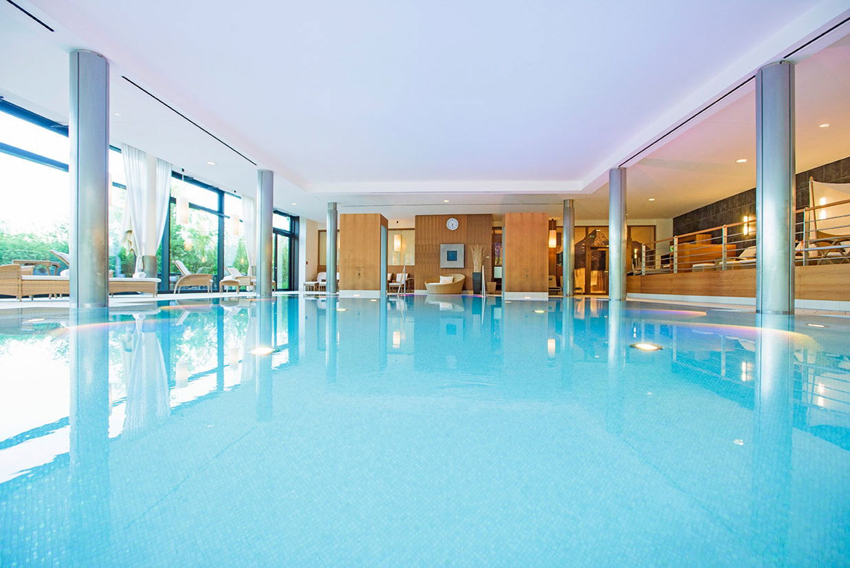 Kempinski-Berchtesgaden_Indoor-Pool