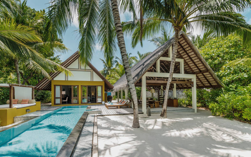 four-seasons-resort-maldives-at-landaa-giraavaru-31568539-1461766913-imagegallerylightbox